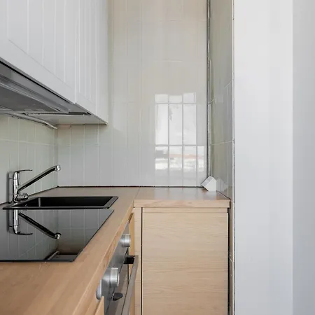 Apartamento Upea Kaksio Turun Ytimessae, Ilmainen Pysaekoeinti